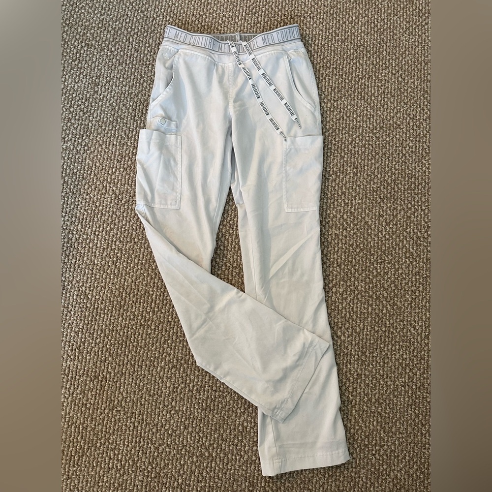 Med Couture Women’s Scrub Top - White